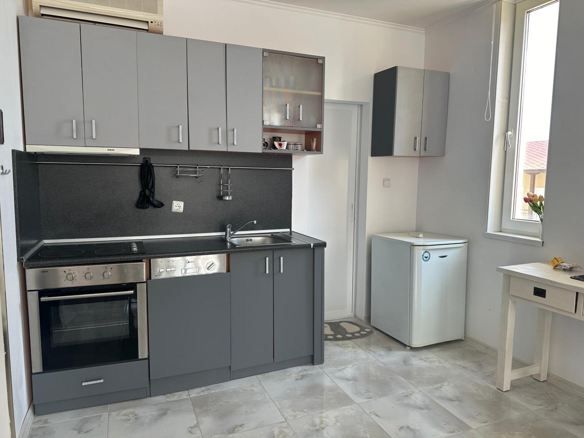 Oazis Sea View Apartment Равда Экстерьер фото